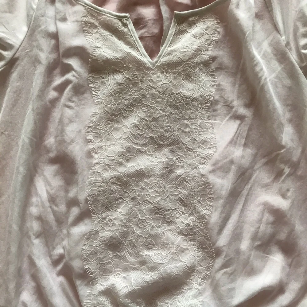 Candies White Blouse Semi Sheer Center Lace Short Elastic Puff Sleeves Top Med. - Picture 10 of 16